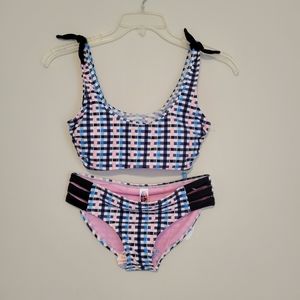 Bingo Surf  Swimsuit 2 Pieces Size M